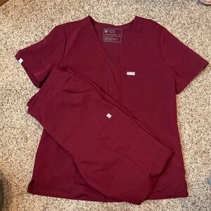 Figs Maroon Scrub Ensemble